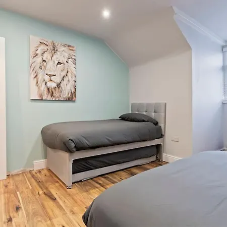 Bella'S House 12Mins Bus To Motor Point Arena Free Street Parking Villa Nottingham Exterior photo